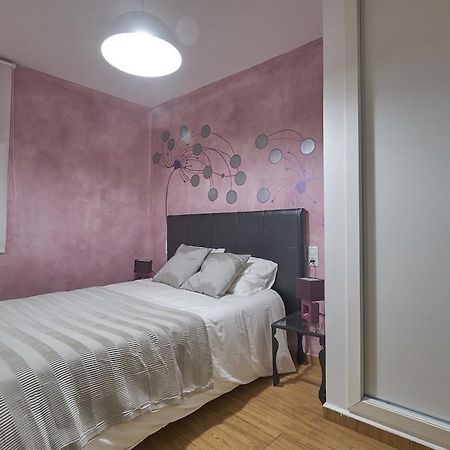 Hostal La Estrella Madrid Ngoại thất bức ảnh